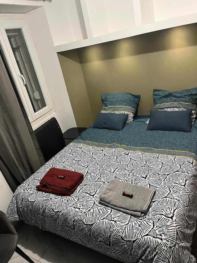 Charmant Studio Dans Maison Daire Sarcelles Dış mekan fotoğraf